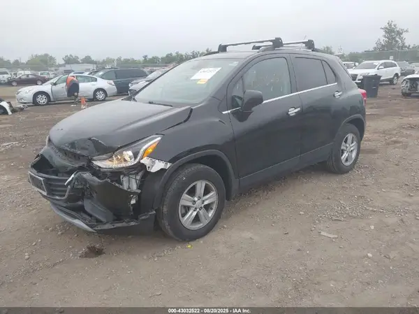 KL7CJPSB7LB052734 2020 CHEVROLET TRAX - Image 2
