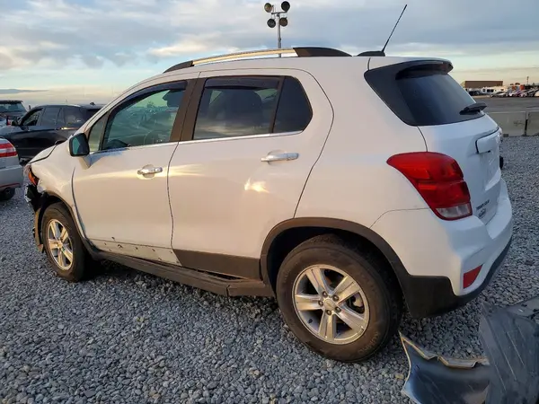 KL7CJPSB7LB054287 2020 CHEVROLET TRAX - Image 2