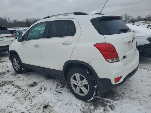 KL7CJPSB7LB062521 2020 CHEVROLET TRAX - Image 2