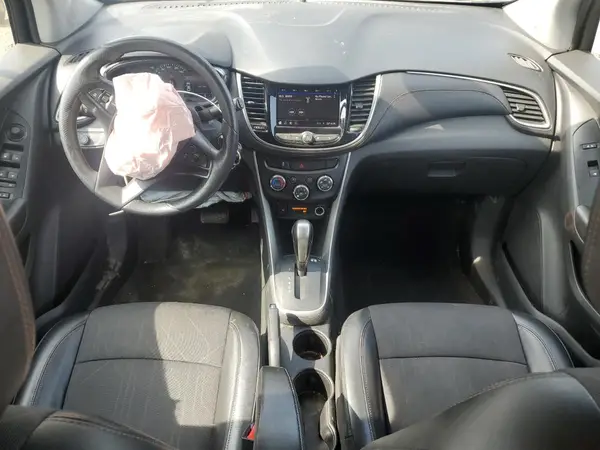 KL7CJPSB7MB322272 2021 CHEVROLET TRAX - Image 8