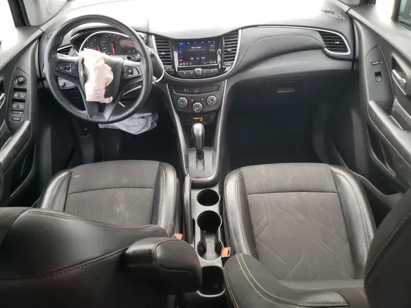 KL7CJPSB7MB324703 2021 CHEVROLET TRAX - Image 8
