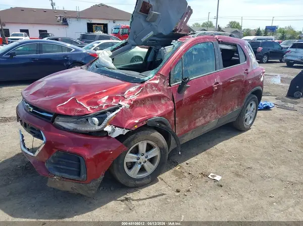 KL7CJPSB7MB342490 2021 CHEVROLET TRAX - Image 2