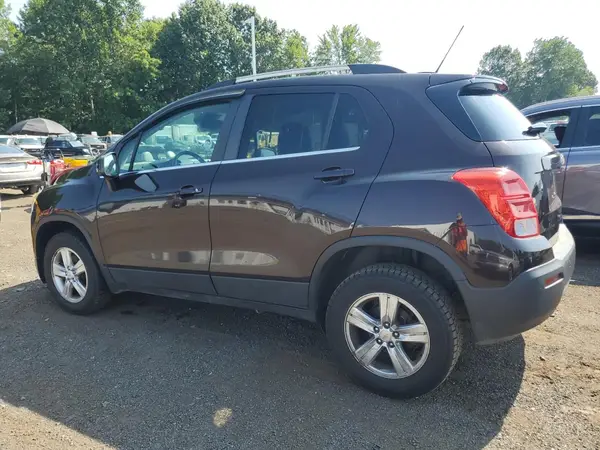 KL7CJPSB8GB570826 2016 CHEVROLET TRAX - Image 2