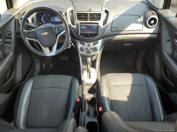 KL7CJPSB8GB570826 2016 CHEVROLET TRAX - Image 8