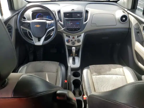KL7CJPSB8GB573807 2016 CHEVROLET TRAX - Image 8