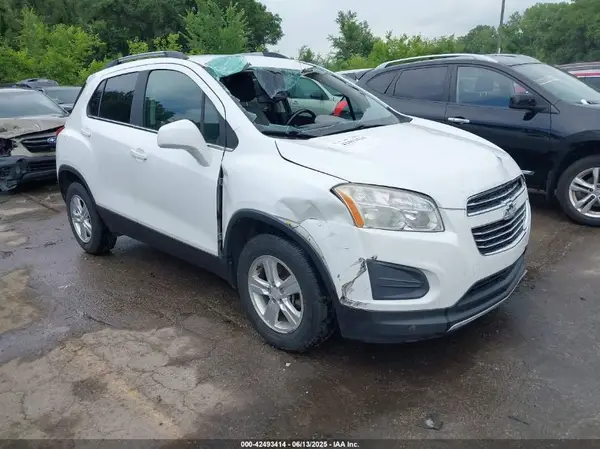 KL7CJPSB8GB634217 2016 CHEVROLET TRAX - Image 1
