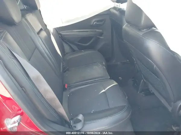 KL7CJPSB8GB651583 2016 CHEVROLET TRAX - Image 8