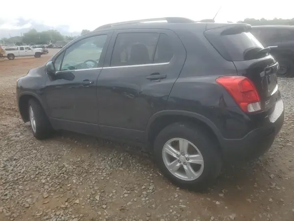 KL7CJPSB8GB653205 2016 CHEVROLET TRAX - Image 2