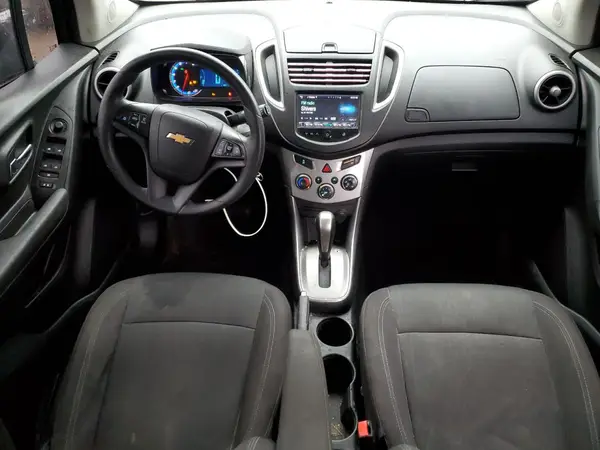KL7CJPSB8GB656850 2016 CHEVROLET TRAX - Image 8