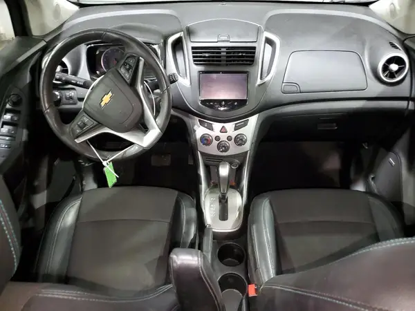 KL7CJPSB8GB726217 2016 CHEVROLET TRAX - Image 8