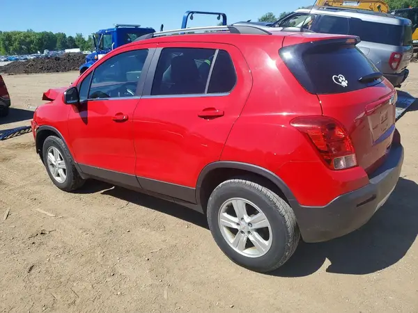 KL7CJPSB8GB753904 2016 CHEVROLET TRAX - Image 2