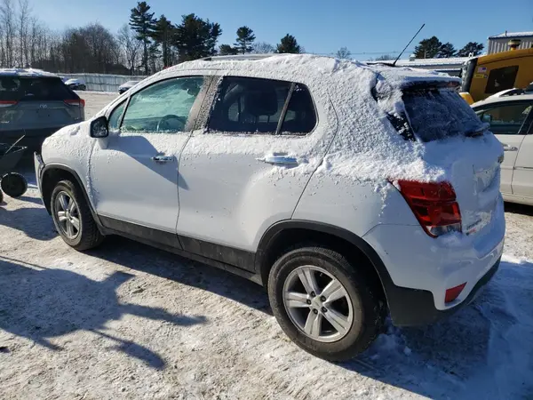 KL7CJPSB8HB086026 2017 CHEVROLET TRAX - Image 2