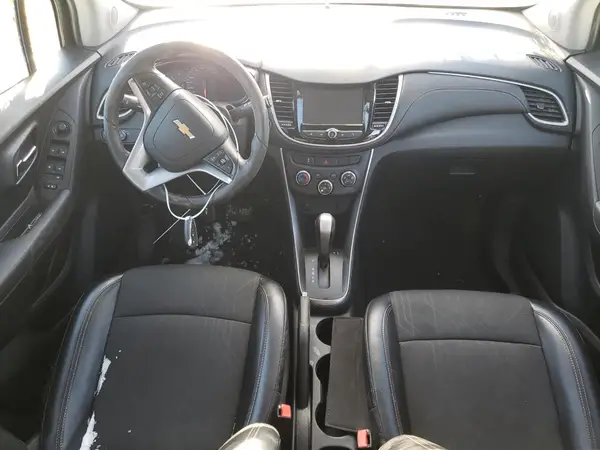 KL7CJPSB8HB086026 2017 CHEVROLET TRAX - Image 8