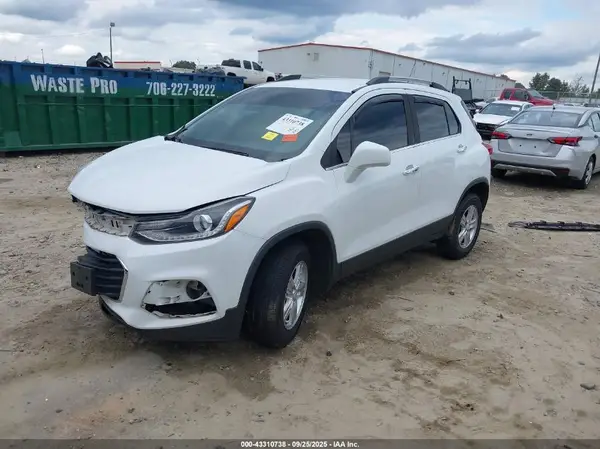 KL7CJPSB8HB137251 2017 CHEVROLET TRAX - Image 2
