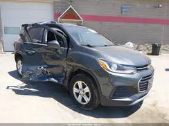 KL7CJPSB8JB649825 2018 CHEVROLET TRAX