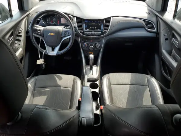 KL7CJPSB8KB853476 2019 CHEVROLET TRAX - Image 8