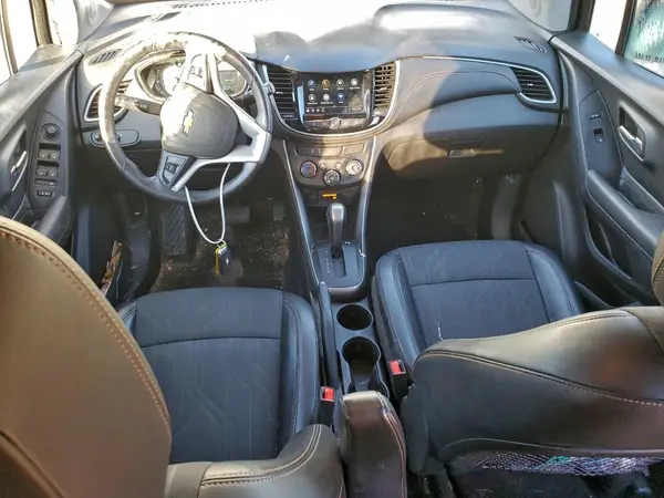 KL7CJPSB8KB859651 2019 CHEVROLET TRAX - Image 8