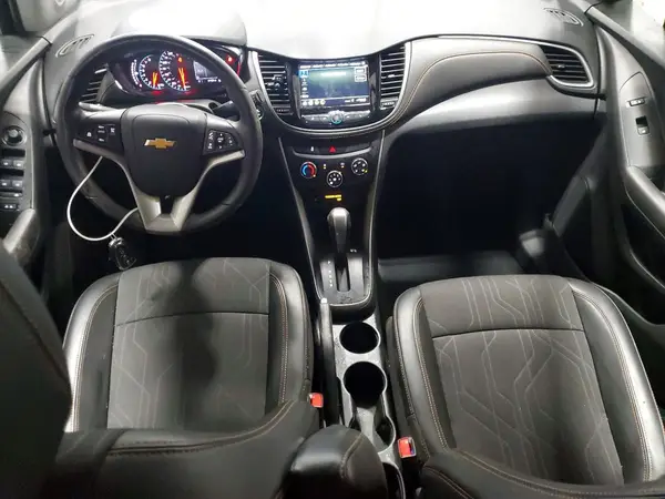 KL7CJPSB8KB877888 2019 CHEVROLET TRAX - Image 8