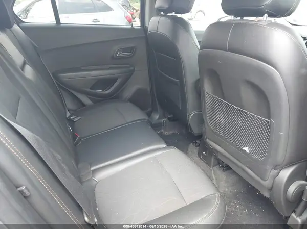 KL7CJPSB8KB878796 2019 CHEVROLET TRAX - Image 8