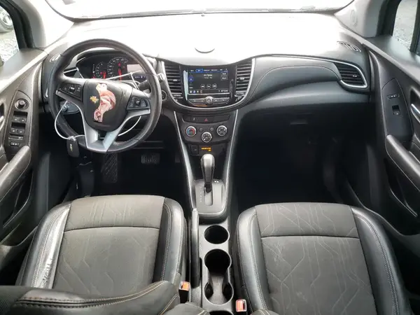 KL7CJPSB8KB898546 2019 CHEVROLET TRAX - Image 8