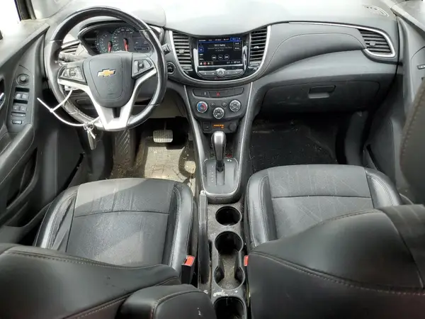 KL7CJPSB8KB900201 2019 CHEVROLET TRAX - Image 8