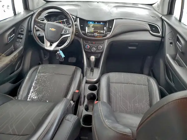 KL7CJPSB8KB901123 2019 CHEVROLET TRAX - Image 8