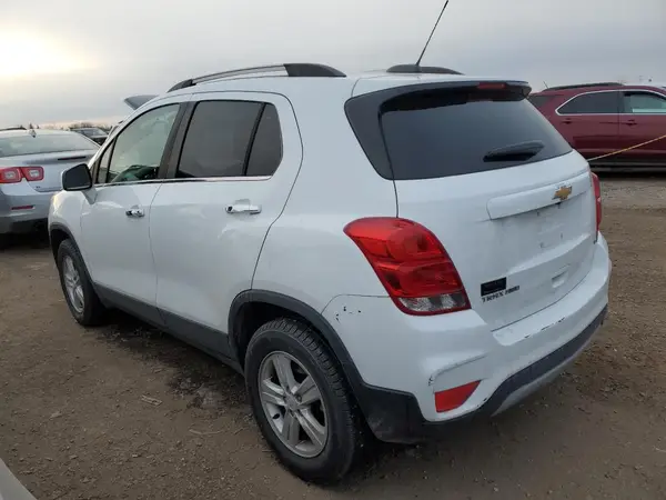 KL7CJPSB8KB902093 2019 CHEVROLET TRAX - Image 2