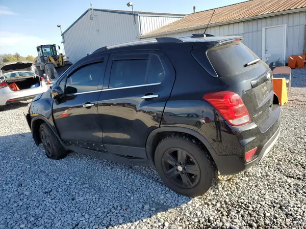 KL7CJPSB8KB915751 2019 CHEVROLET TRAX - Image 2