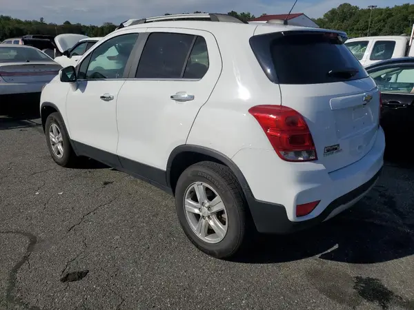 KL7CJPSB8KB928872 2019 CHEVROLET TRAX - Image 2