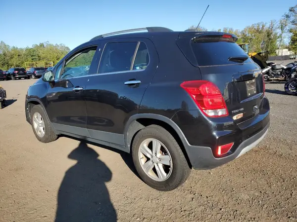 KL7CJPSB8KB940066 2019 CHEVROLET TRAX - Image 2