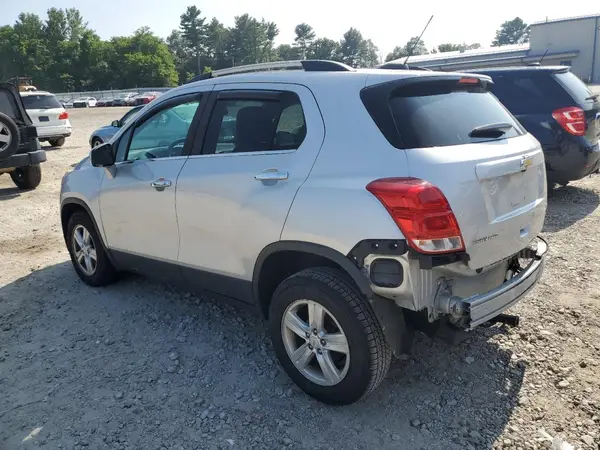 KL7CJPSB8KB953657 2019 CHEVROLET TRAX - Image 2