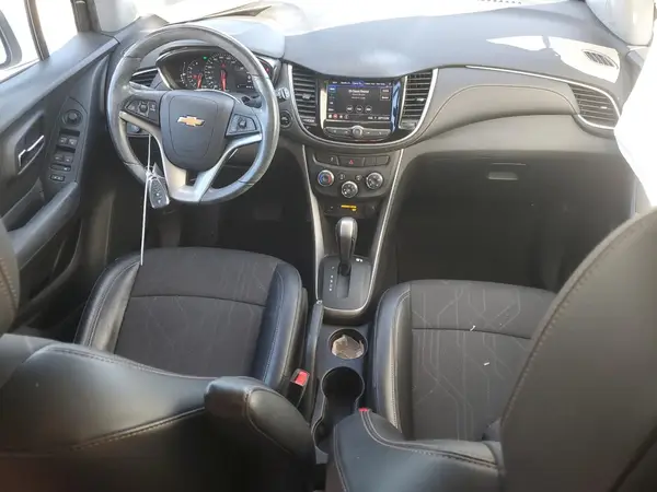 KL7CJPSB8LB024103 2020 CHEVROLET TRAX - Image 8