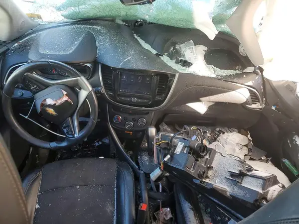 KL7CJPSB8LB032234 2020 CHEVROLET TRAX - Image 8