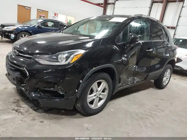 KL7CJPSB8LB063936 2020 CHEVROLET TRAX - Image 2