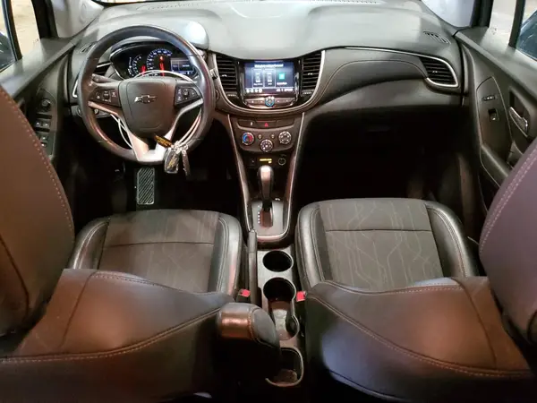 KL7CJPSB8LB328001 2020 CHEVROLET TRAX - Image 8