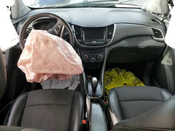 KL7CJPSB8LB342142 2020 CHEVROLET TRAX - Image 8