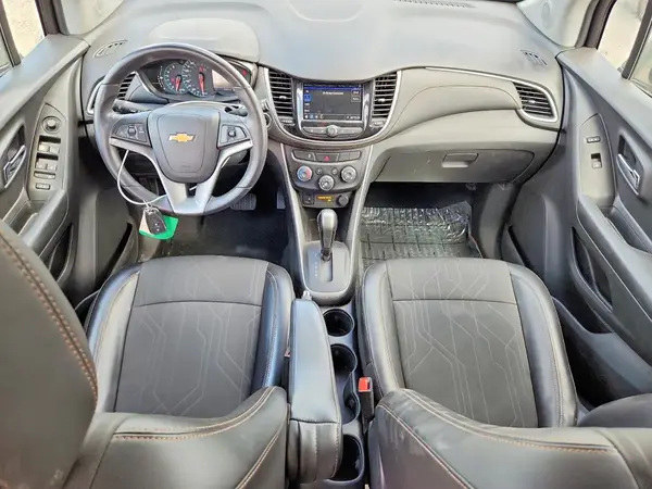 KL7CJPSB8MB323348 2021 CHEVROLET TRAX - Image 8