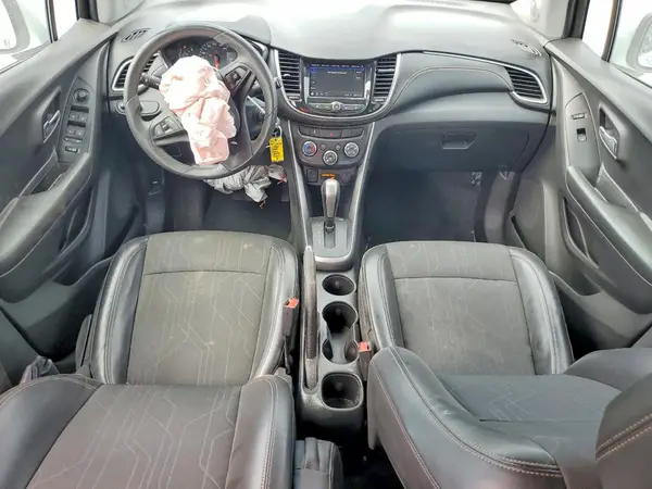 KL7CJPSB8MB326590 2021 CHEVROLET TRAX - Image 8