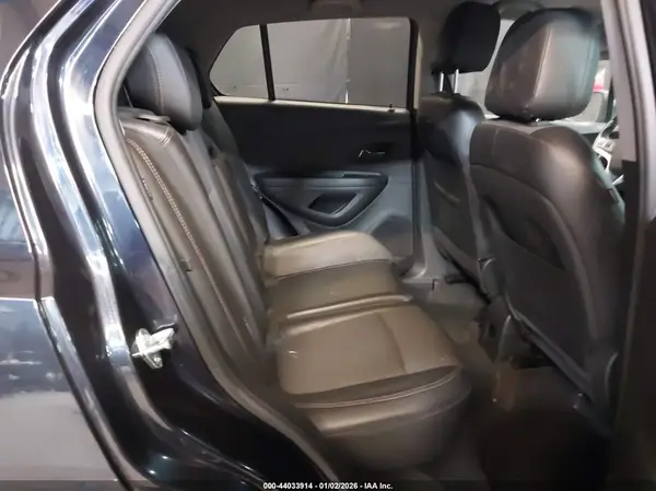 KL7CJPSB8MB328145 2021 CHEVROLET TRAX - Image 8