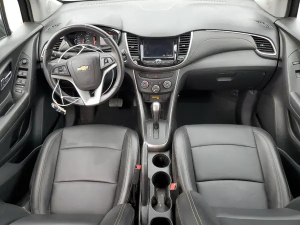KL7CJPSB8MB339632 2021 CHEVROLET TRAX - Image 8