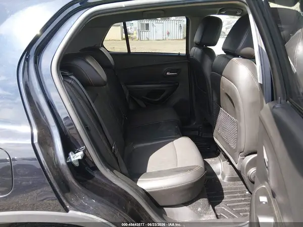 KL7CJPSB8MB344071 2021 CHEVROLET TRAX - Image 8