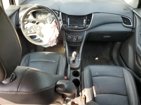 KL7CJPSB8MB346936 2021 CHEVROLET TRAX - Image 8