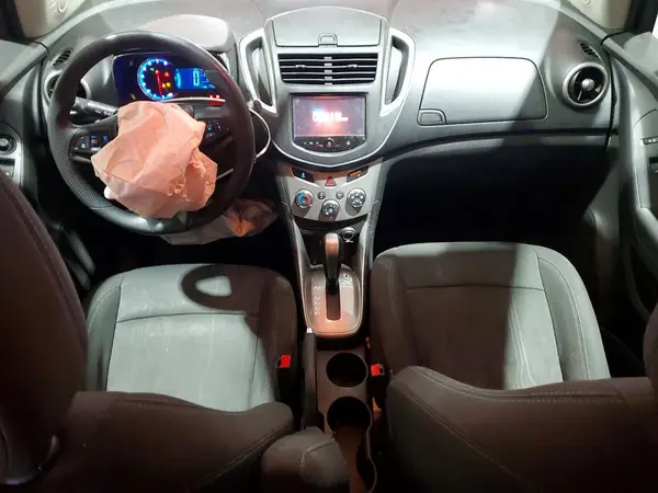 KL7CJPSB9GB548494 2016 CHEVROLET TRAX - Image 8