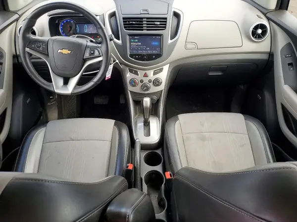 KL7CJPSB9GB605793 2016 CHEVROLET TRAX - Image 8