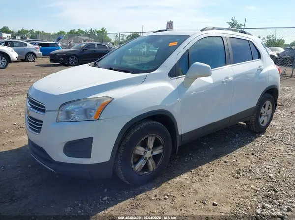 KL7CJPSB9GB618656 2016 CHEVROLET TRAX - Image 2
