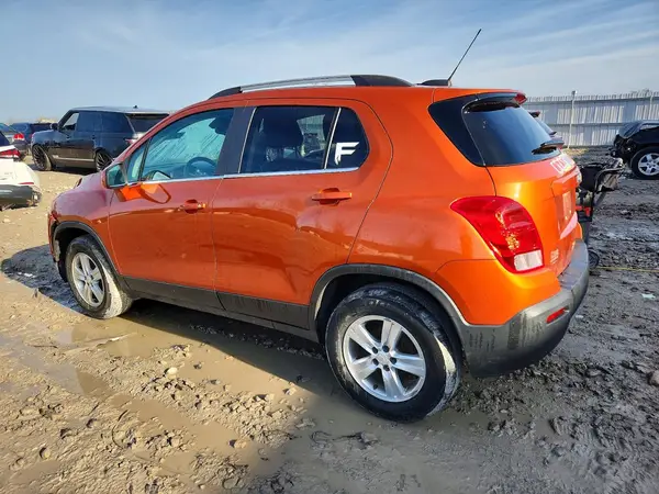 KL7CJPSB9GB640589 2016 CHEVROLET TRAX - Image 2