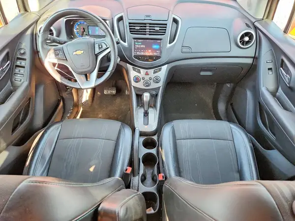 KL7CJPSB9GB640589 2016 CHEVROLET TRAX - Image 8