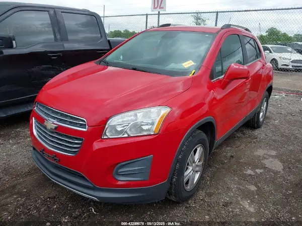 KL7CJPSB9GB755760 2016 CHEVROLET TRAX - Image 2
