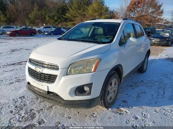 KL7CJPSB9GB759808 2016 CHEVROLET TRAX - Image 2
