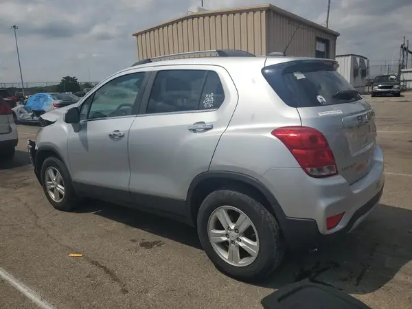 KL7CJPSB9HB136349 2017 CHEVROLET TRAX - Image 2
